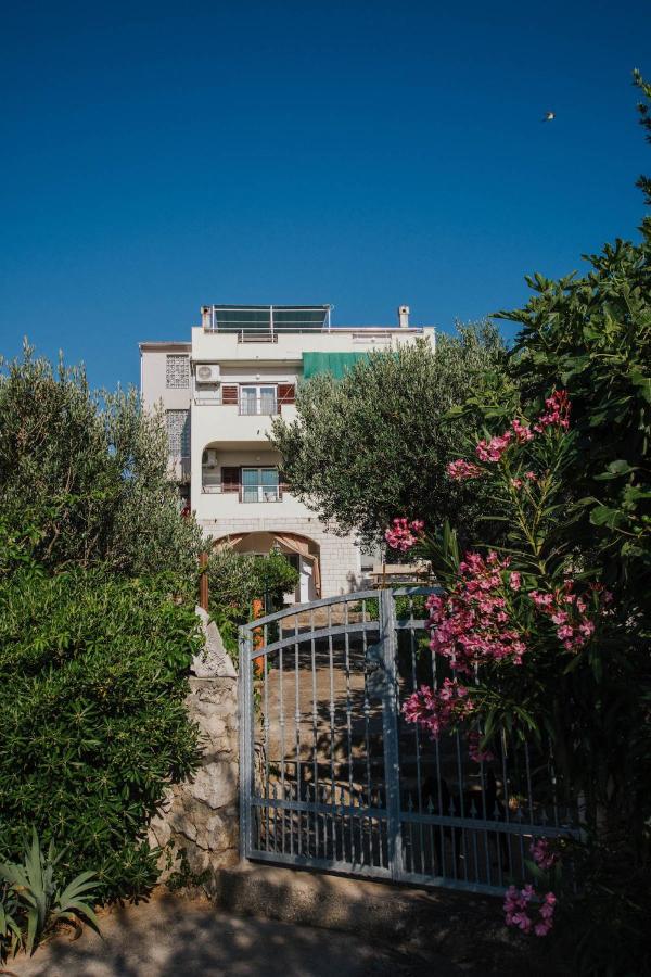 Apartman Relax 2 Zaboric Exterior foto
