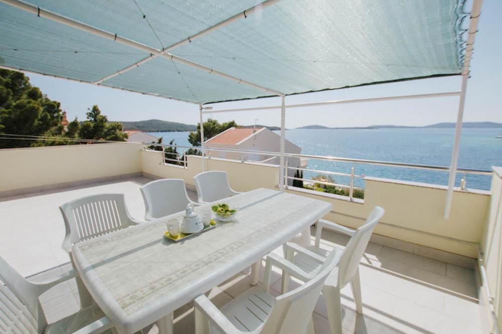 Apartman Relax 2 Zaboric Exterior foto